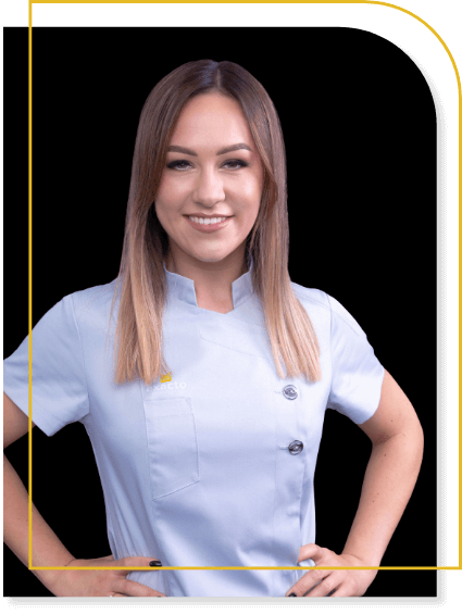 Asystentka w klinice Exacto Stomatologia
